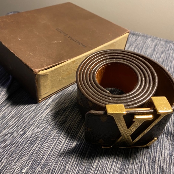 Louis Vuitton Initial Belt -Monogram - Picture 2 of 5